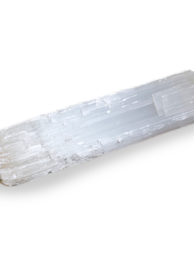 9 Best Crystals for Shifting Realities Story